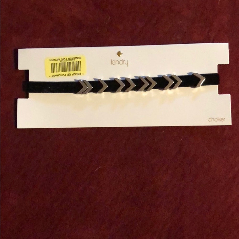 Landry Black Velvet Arrow Choker